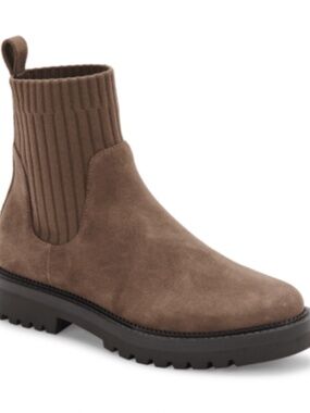 Blondo Hallie Waterproof Leather Boots – size 8